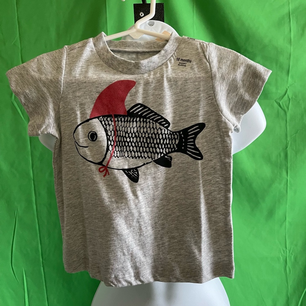 NWT childs tee size 18 mos
